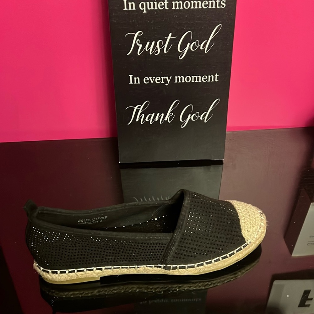 Winnie Black Flat Espadrille